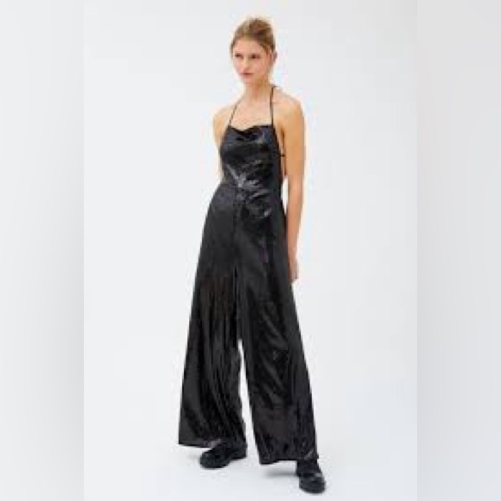 Urban Outfitters UO Elwood Sequin Backless Halter Jumpsuit black XS NWT - Picture 7 of 16